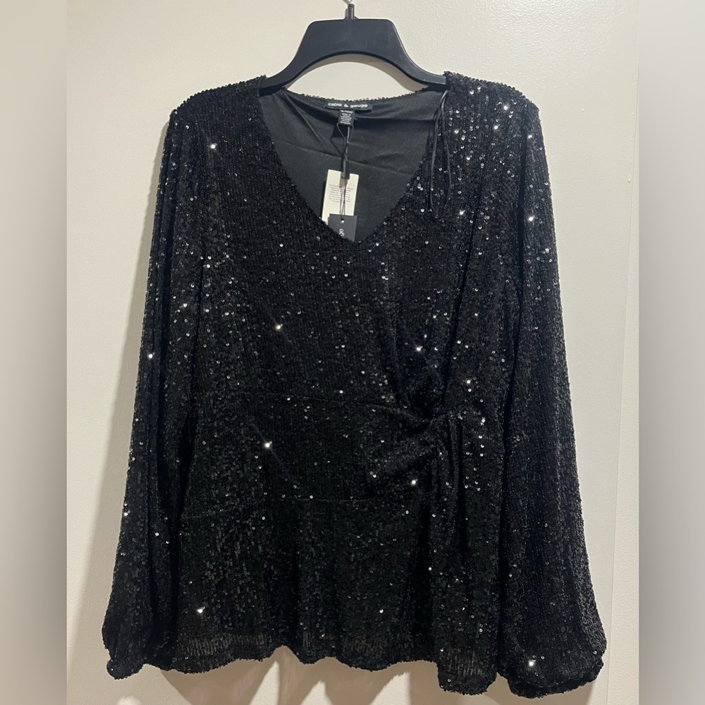 Cable & gauge black sequenced XL long sleeve top- full lining, comfy/stretchy!